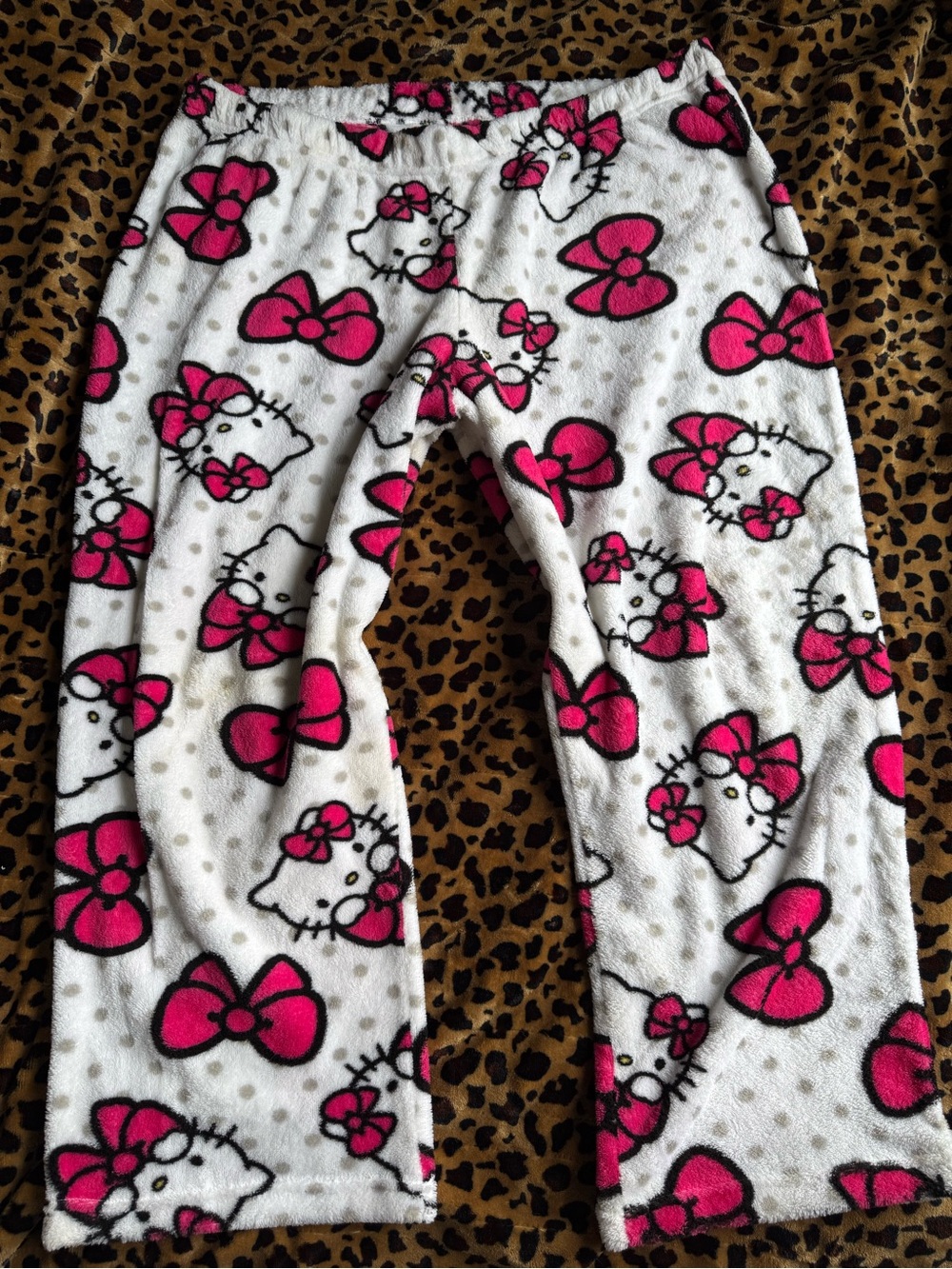 Hello Kitty Pink Bow Pajama Pants - White & Pink